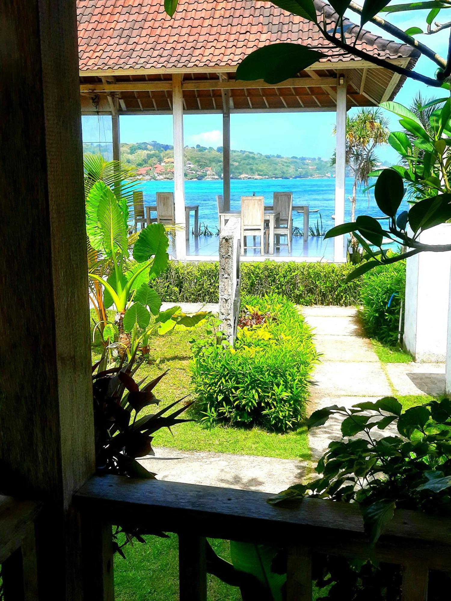 Lebaoh Nusa Cottage レンボンガン島 部屋 写真